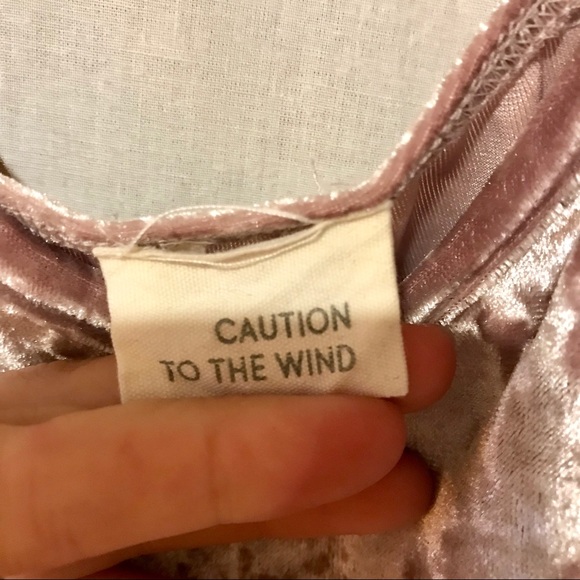 CRUSHED ROSE GOLD VELVET TANK TOP - Picture 2 of 2